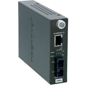 TRENDnet Intelligent TFC-110S15i 10/100Base-TX to 100Base-FX Single Mode SC Fiber Converter